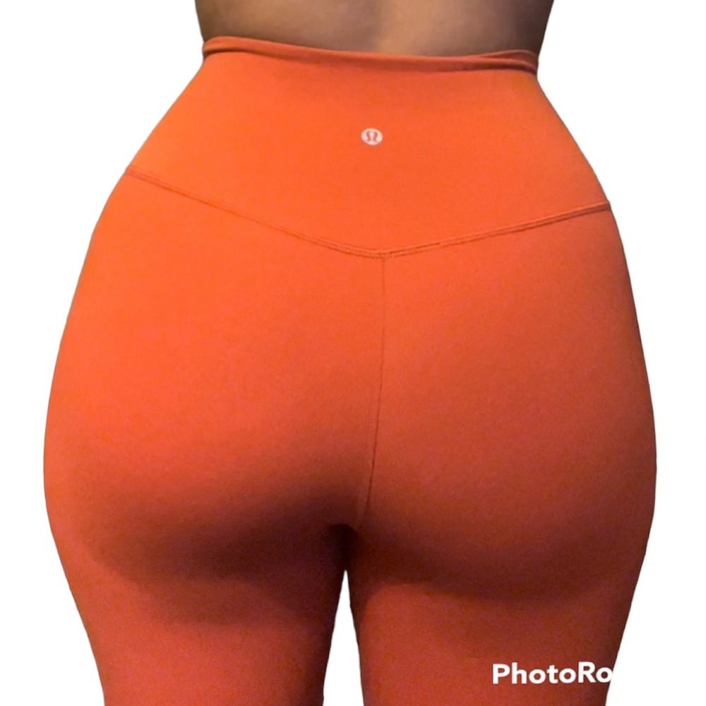 Lululemon high rise ALIGN leggings 🍊